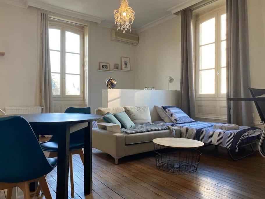 #Le Maitre Du Navire - Grand Studio - Hyper Centre Apartment บรีฟ-ลา-เกยยาร์ด ภายนอก รูปภาพ