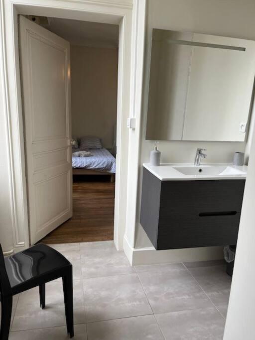 #Le Maitre Du Navire - Grand Studio - Hyper Centre Apartment บรีฟ-ลา-เกยยาร์ด ภายนอก รูปภาพ